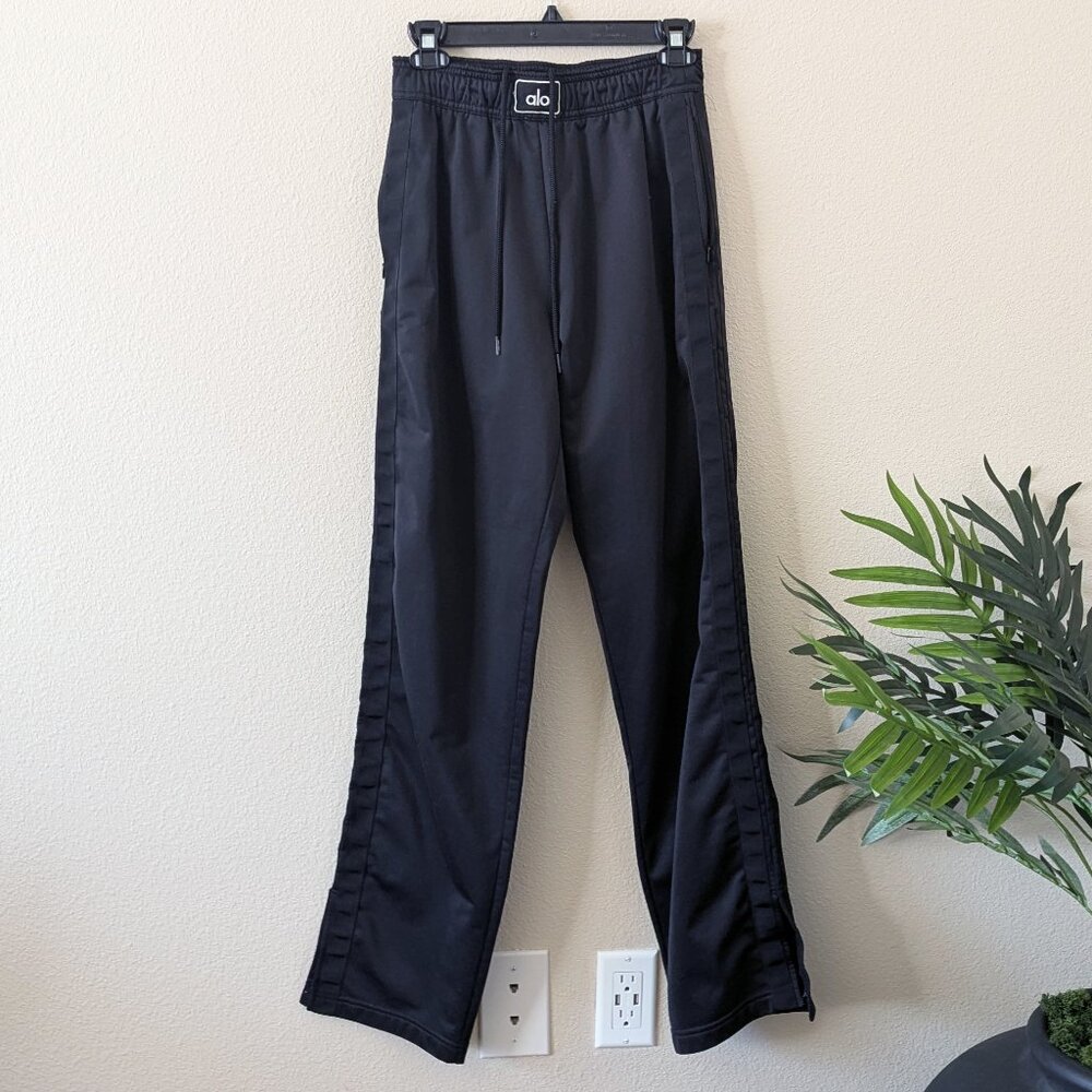 Alo Yoga Prizewinner Pant